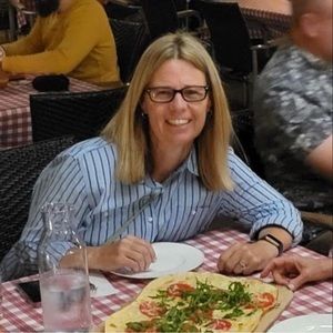 Meet your Posher, Sandra